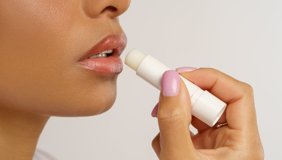 Aprende Por qué se resecan los labios